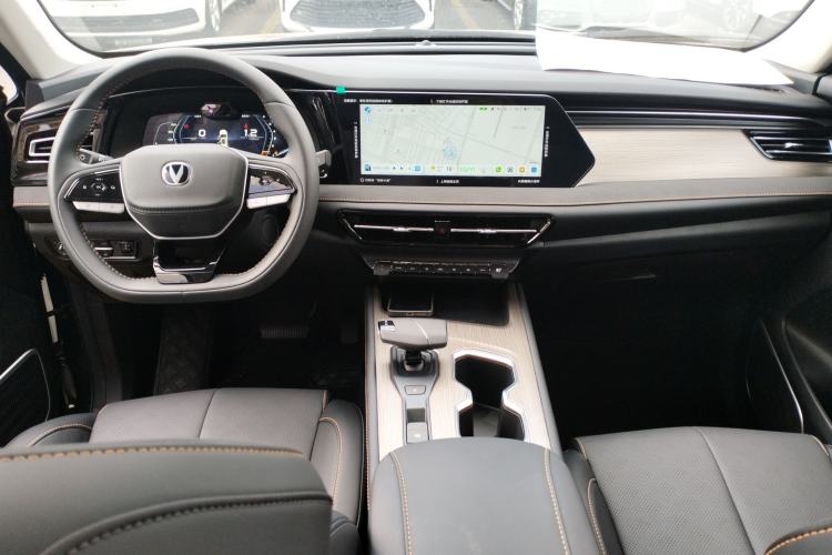 Used Changan X7 PLUS 2024 1.5T Automatic Luxury 7-Seater
