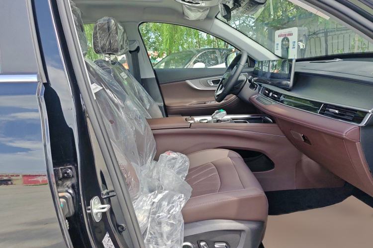 Used Chery Tiggo 8 PRO 2025 390T Two-Wheel Drive Prestige Version I
