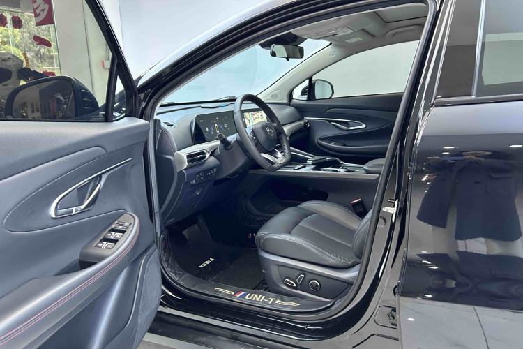 Used CHANGAN UNI-T 2020 1.5T Flagship Version