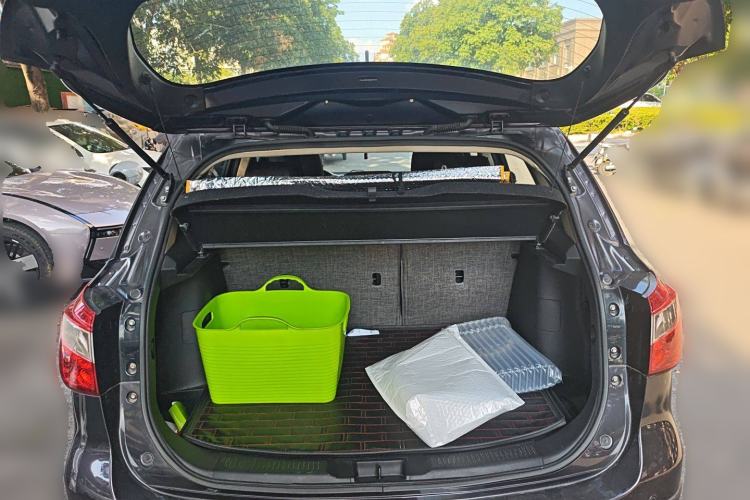 Used Suzuki S-Cross 2014 1.6L CVT Two-Wheel Drive Entry Model