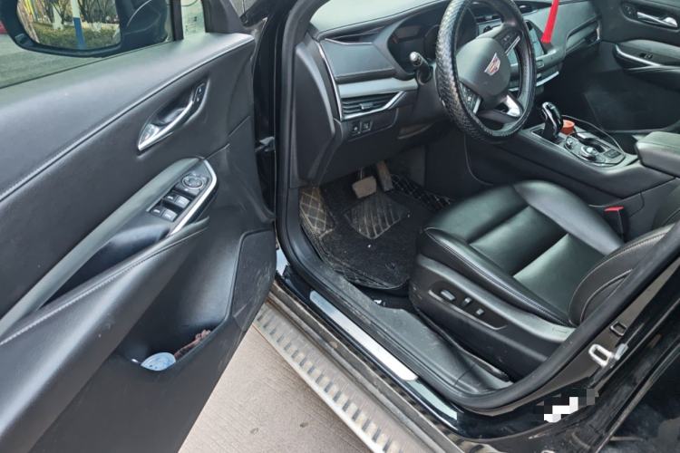 Used Cadillac XT4 2021 28T Two-Wheel Drive Leading Version