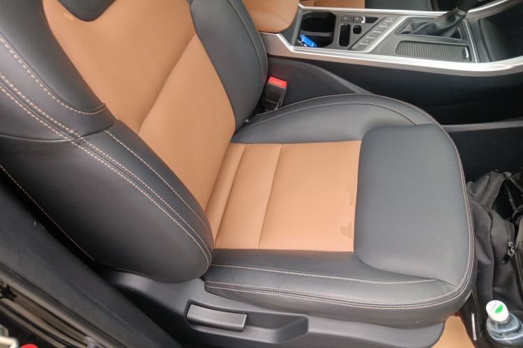 Used Geely Auto Vision X6 2018 1.4T CVT 4G Connected Luxury Version
