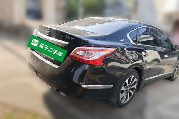 Used Nissan Teana 2015 Duke 2.5L XV Champions League Glory Edition Rear Right 45 Deg