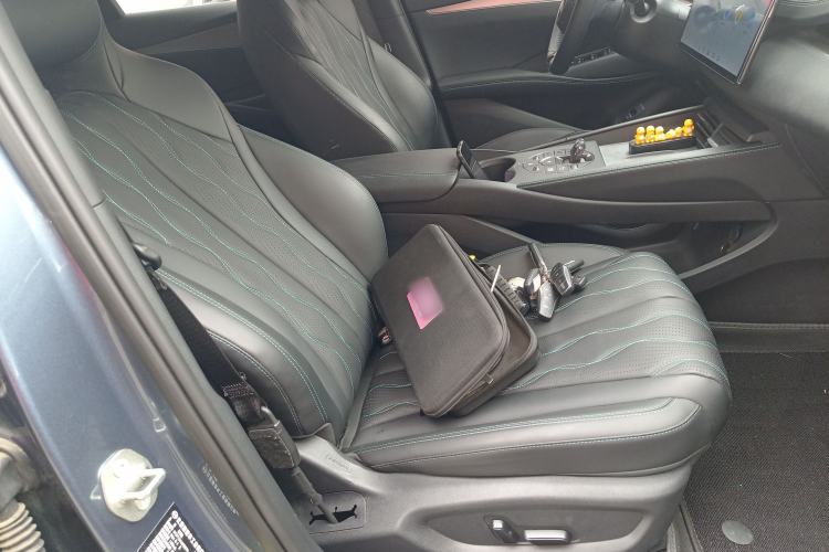 Used BYD Seal 06 New Energy 2024 DM-i 120KM Flagship Model Right Front Seat