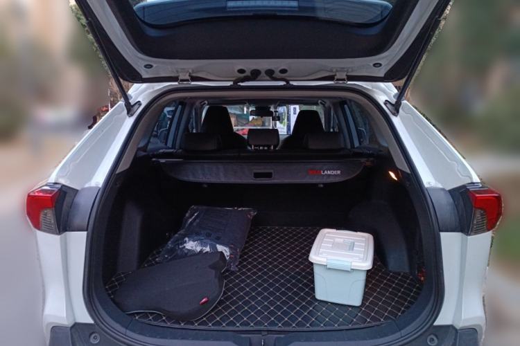 Used Toyota RAV4 2021 2.0L CVT Two-Wheel Drive Fashion PLUS Edition