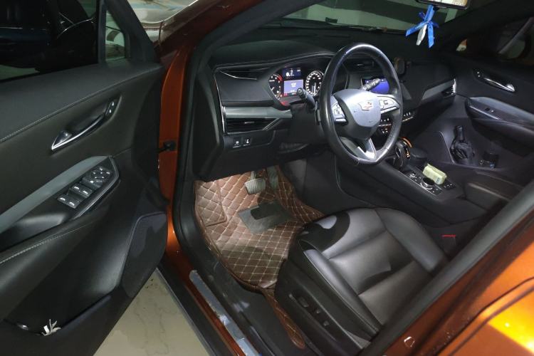 Used Cadillac XT4 2018 28T Two-Wheel Drive Leading Version
