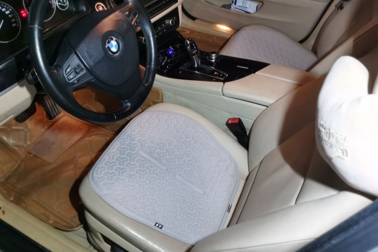 Used BMW 5 Series 2011 523Li Leading Model
