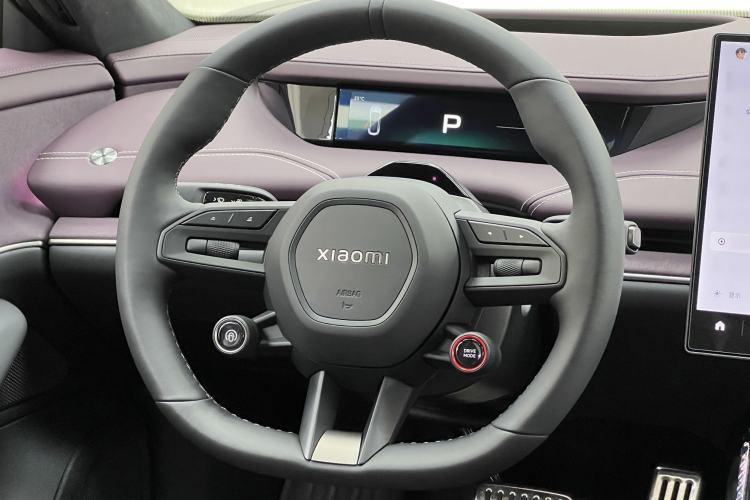 Used Xiaomi Auto SU7 2024 Four-Wheel Drive Ultra-Long Range Advanced Intelligent Driving Max Edition Steering Wheel