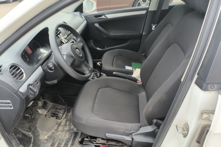 Used Volkswagen Jetta 2015 Zhuihui Edition 1.6L Manual Comfort Model