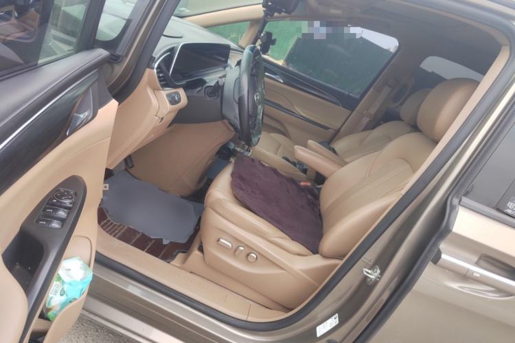 Used Buick GL8 2020 ES Land Cruiser 653T Luxury Model