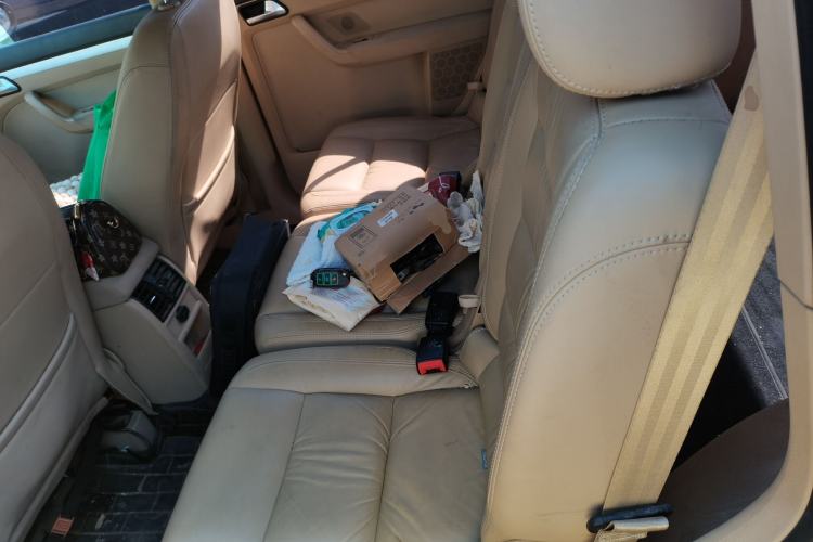 Used Volkswagen Touran 2011 1.4T Manual Zhiya Edition 5 Seats Left Rear Seat