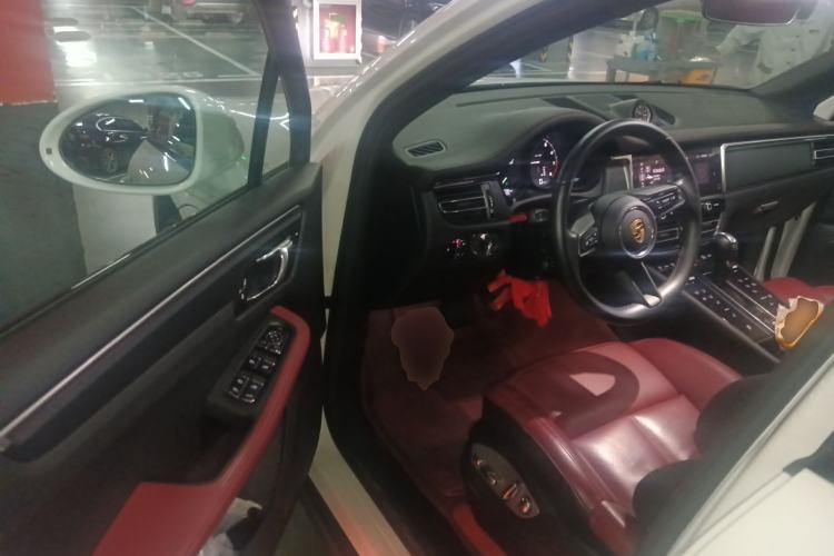 Used Porsche Macan 2024 Macan 2.0T
