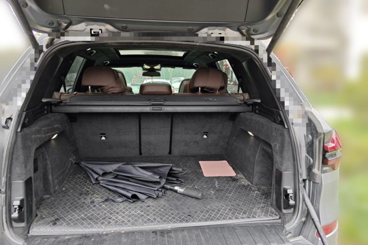 Used BMW X5 2023 xDrive 40Li Luxury Edition M Sport Night Vision Package