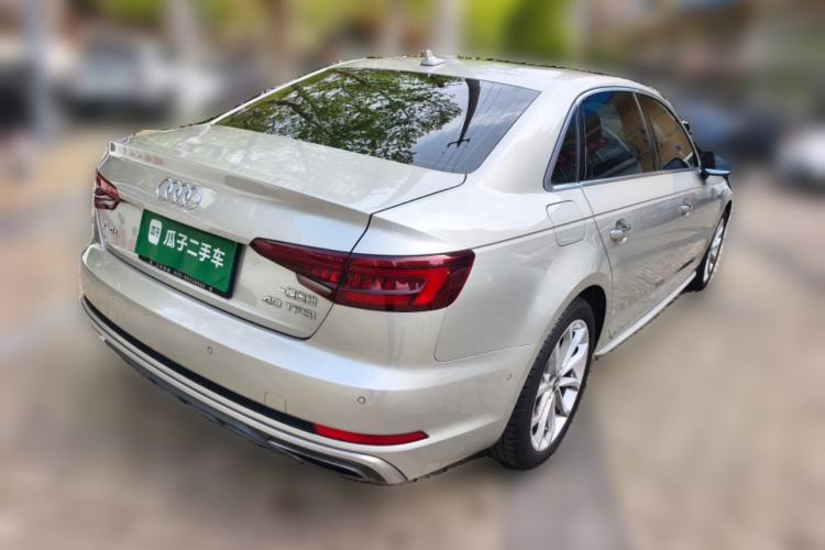 Used Audi A4L 2019 40 TFSI Fashion Edition China VI Emission Standard
