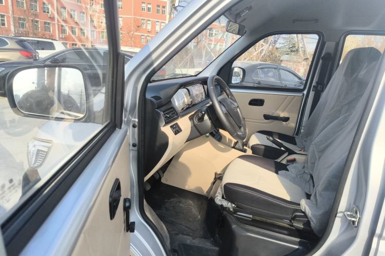 Used Kuayue Kuayue Xing V3 2023 1.5L Gasoline Comfort Edition 5-Seat Passenger Vehicle
