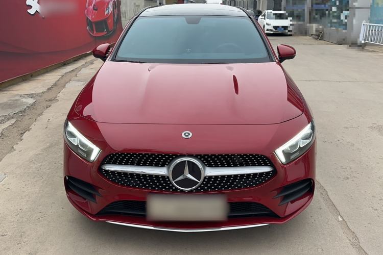 Used Mercedes-Benz A-Class 2022 Second Facelift A 200 L Sport Sedan Fashion Version
