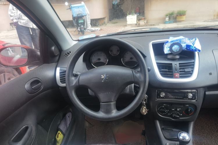 Used Peugeot 207 2011 Sedan 1.4L Manual Yule Edition Steering Wheel