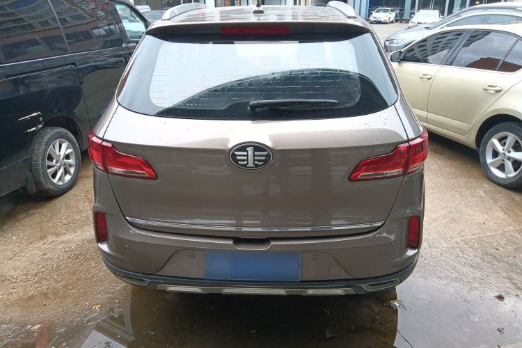 Used Bestune X40 2017 1.6L Automatic Luxury Model
