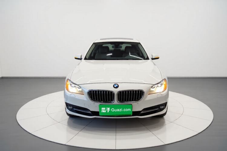 Used BMW 5 Series 2014 520i Elegant Edition Front