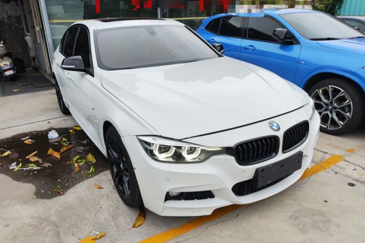 Used BMW 3 Series 2019 320i M Sport Night Edition Front Right 45 Deg