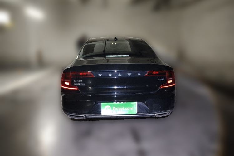 Used Volvo S90 2019 T4 Zhiyi Edition
