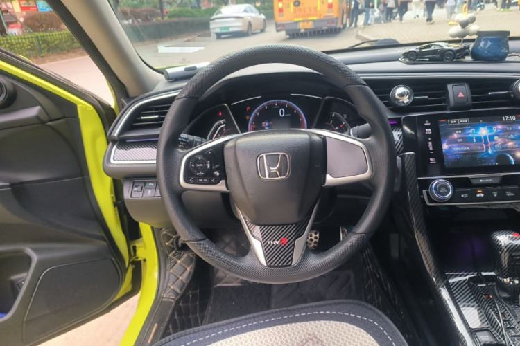 Used Honda Civic 2019 220TURBO CVT Dynamic Edition China VI Emission Standard Steering Wheel