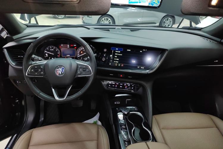 Used Buick Envision 2021 Encore Plus 652T Five-Seat Luxury Model
