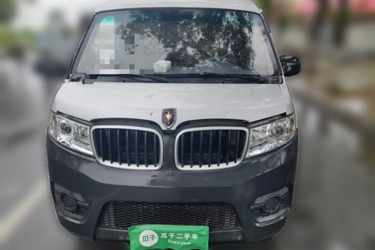 Used Jinbei Hiace X30 2020 1.5L Van Super-Enjoyment Model China VI Standard SWC15M