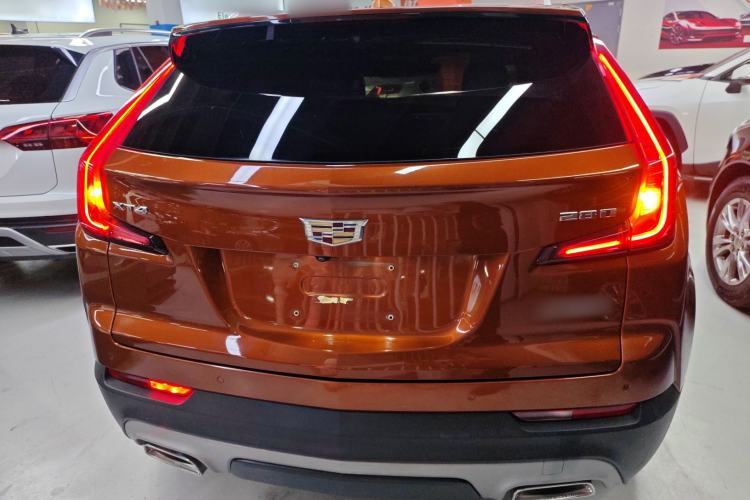 Used Cadillac XT4 2018 28T Two-Wheel Drive Leading Version