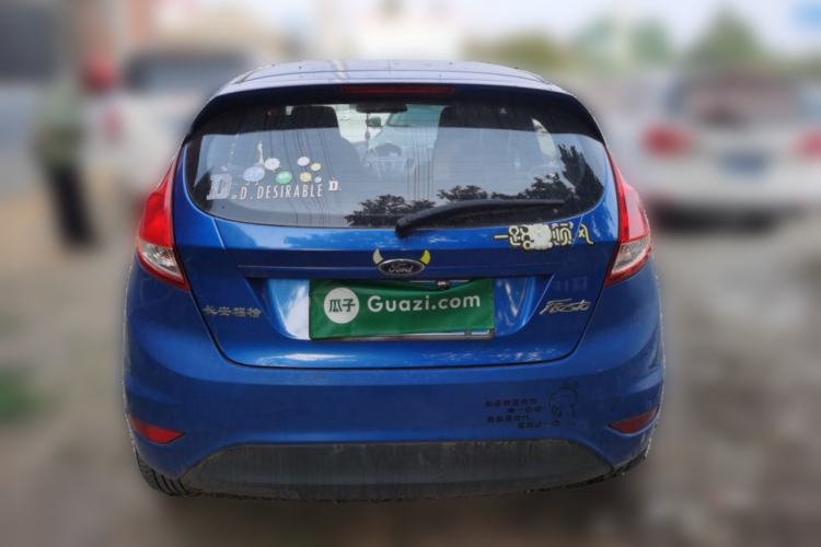 Used Ford Fiesta 2013 Hatchback 1.5L Automatic Fashion Edition
