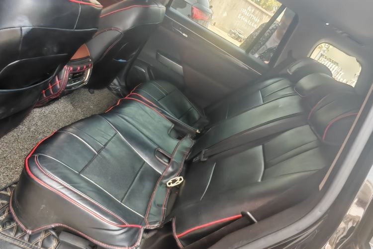 Used GAC Trumpchi GS8 2017 320T Four-Wheel Drive Luxury Smart Connectivity Version (7 Seats)