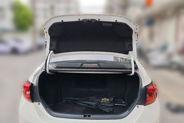 Used Toyota Levin 2017 Revised Dual-Engine 1.8H GS E-CVT Elite Sunroof Version China V Standard