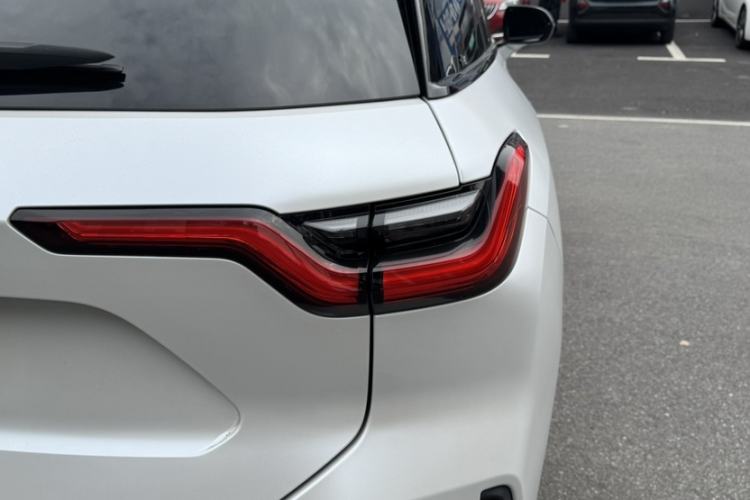 Used Nio ES6 2019 430 km Performance Version Exterior 4