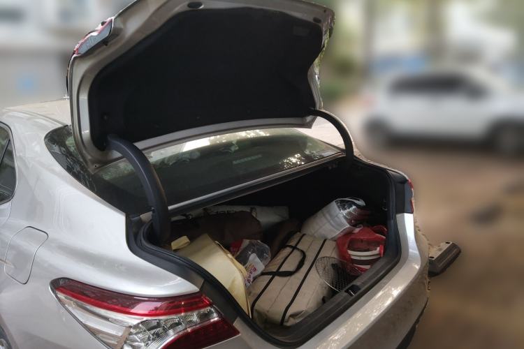 Used Toyota Camry 2019 Revised Version 2.0G Luxury Edition