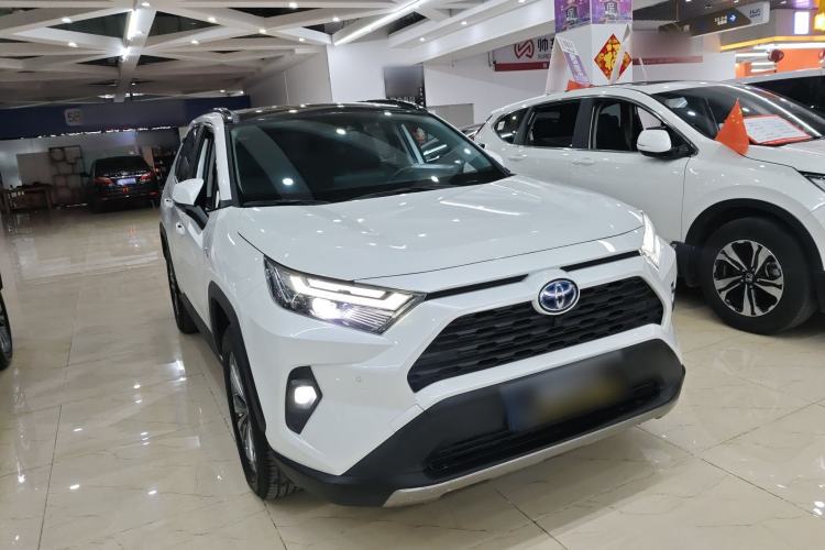 Used Toyota RAV4 2023 Dual-Engine 2.5L E-CVT Two-Wheel Drive Elite Plus Edition Front Right 45 Deg