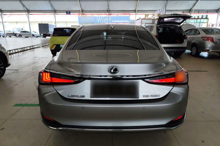 Used Lexus ES 2022 200 Excellence Edition