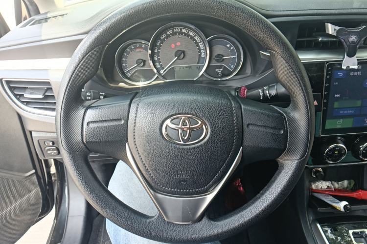 Used Toyota Corolla 2017 Revised Version 1.6L S-CVT GL