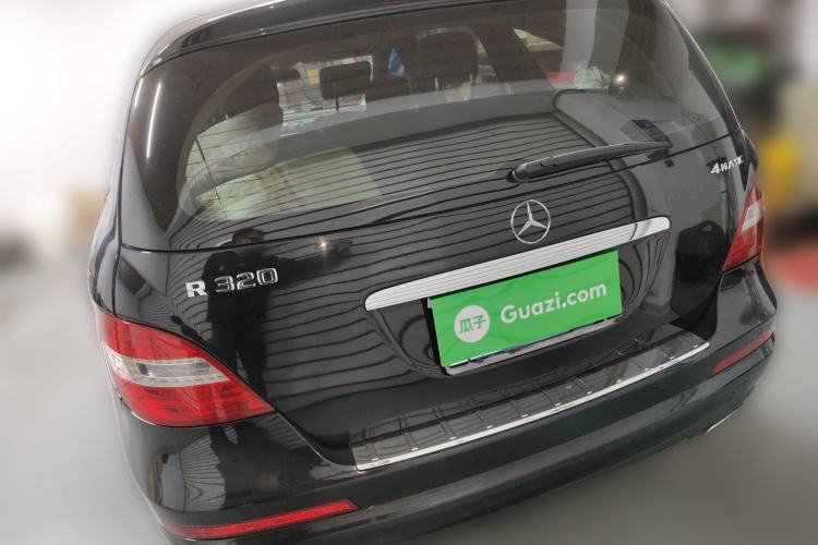 Used Mercedes-Benz R-Class 2014 R 320 4MATIC Business Model