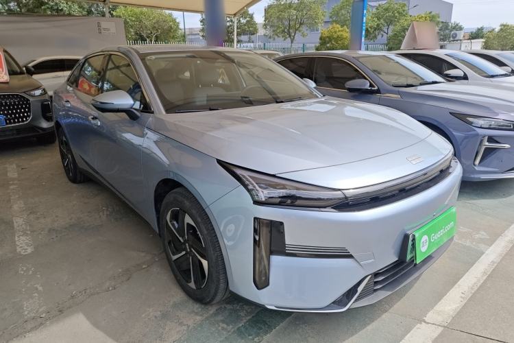 Used Geely Galaxy L6 2025 EM-i 140km Starship Edition
