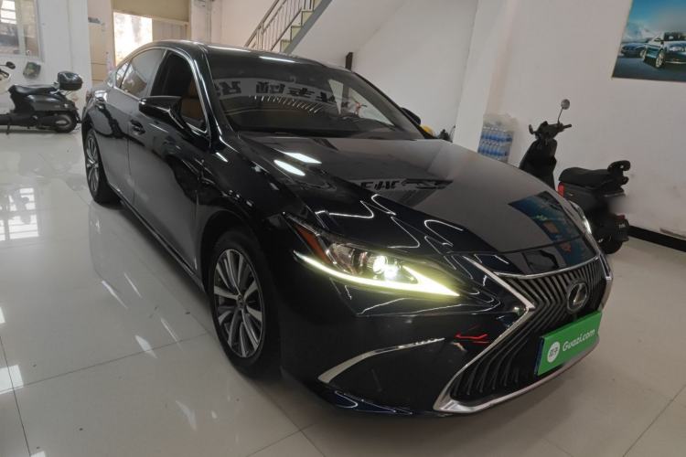 Used Lexus ES 2020 200 Luxury Edition