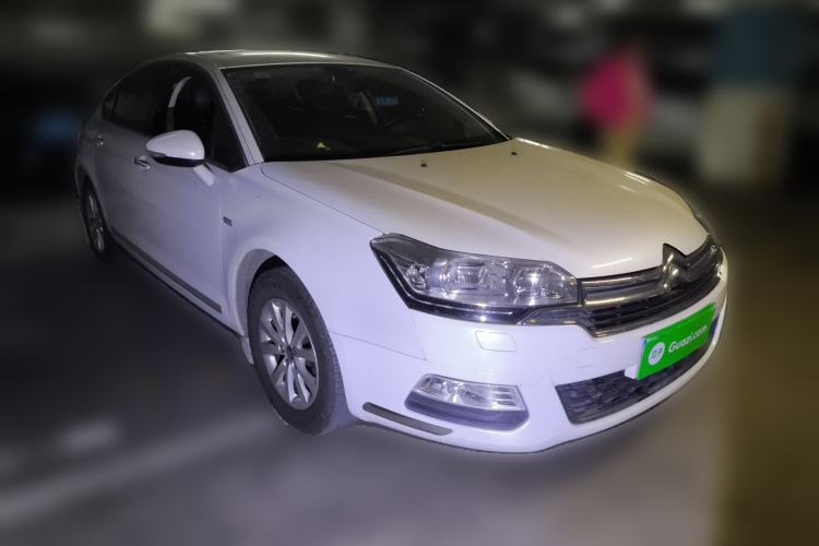 Used Citroen C5 2014 1.6T Automatic Luxury Model Front Right 45 Deg