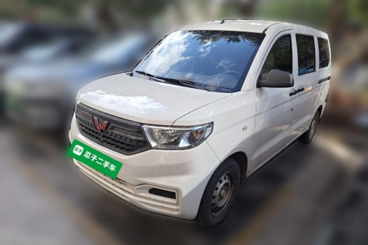 Used Wuling Hongguang V 2022 1.5L Jingqu Edition Electric-Assist LAR