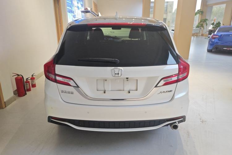 Used Honda Jade 2017 1.8L automatic Comfort version 5 seats
