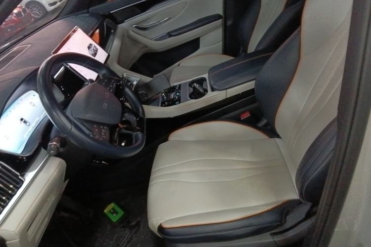 Used BYD Song PLUS New Energy 2023 Champion Edition EV 520KM Prestige Model