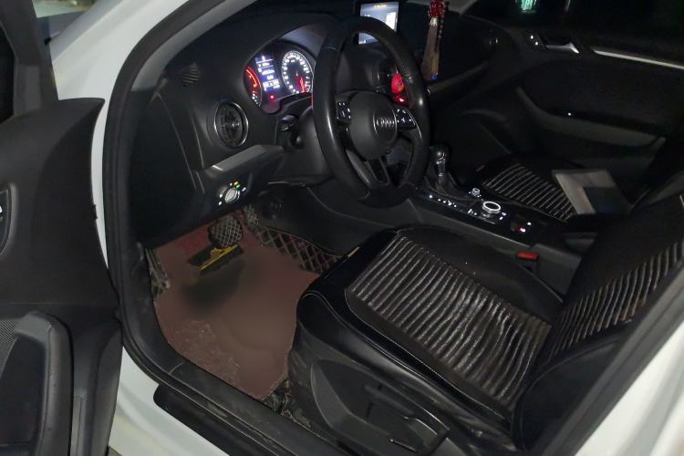 Used Audi A3 2018 30th Anniversary Edition Limousine 35 TFSI Ambition Model
