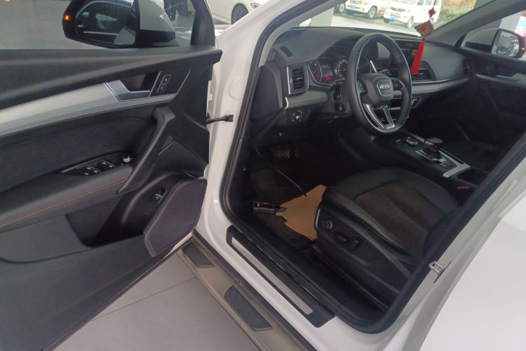 Used Audi Q5L 2020 Revised 40 TFSI Prestige Edition
