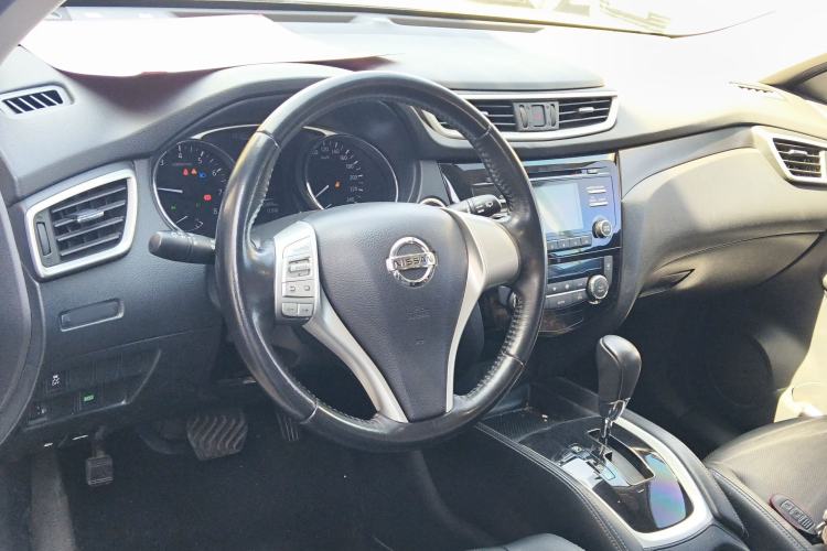 Used Nissan X-Trail 2014 2.0L CVT Comfort Edition 2WD
