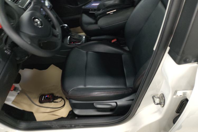 Used Volkswagen Polo 2014 1.6L Automatic Comfort Edition
