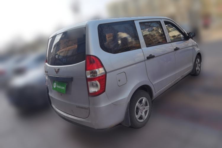 Used Wuling Hongguang 2013 1.5L Base Version
