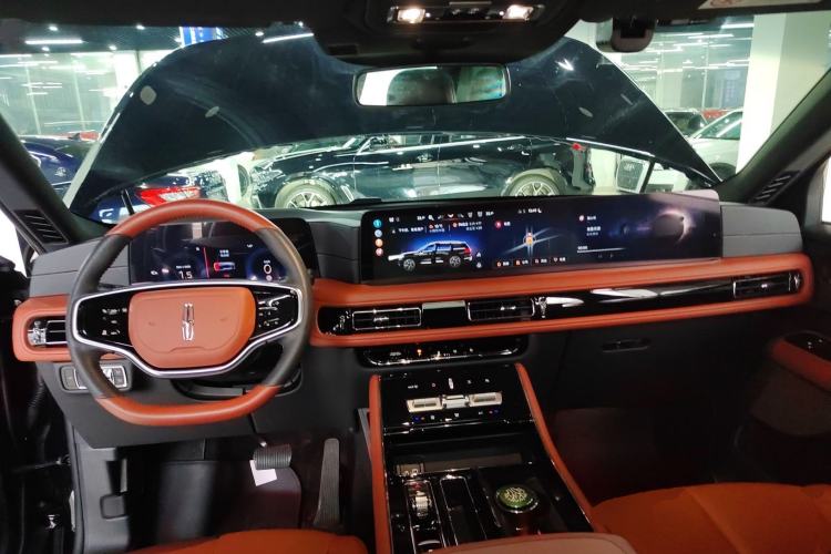 Used Lincoln Aviator 2024 3.0T V6 All-Wheel-Drive Elegance Edition Six Seats
